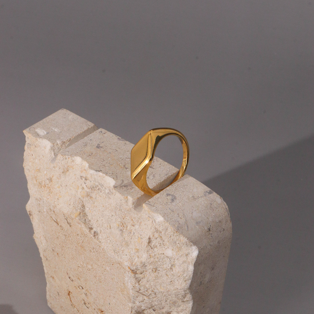 NINA REY RING