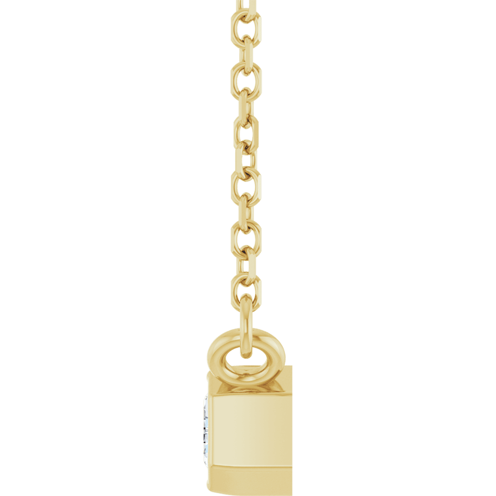 Éclat Solitaire Emerald-Cut Diamond Necklace