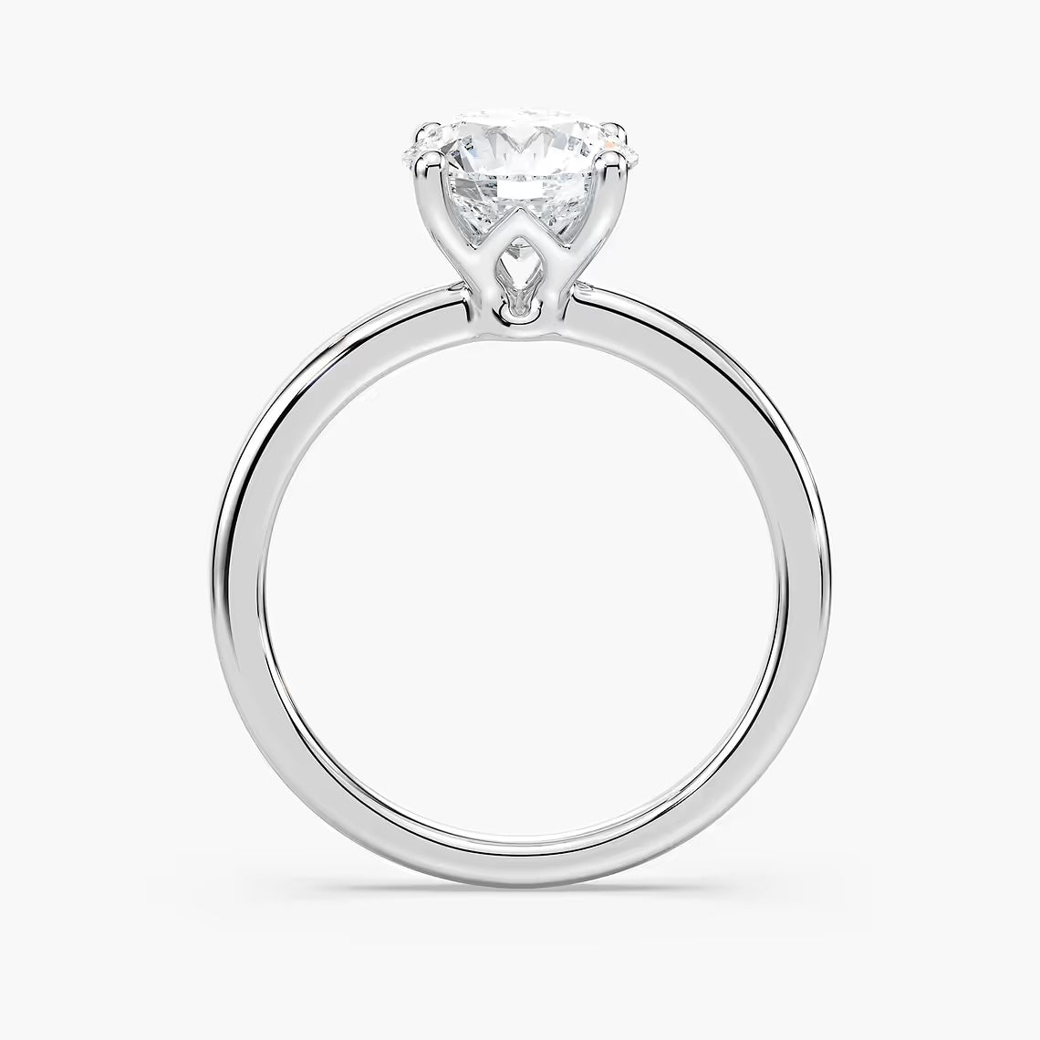 *Round Traditional Solitaire