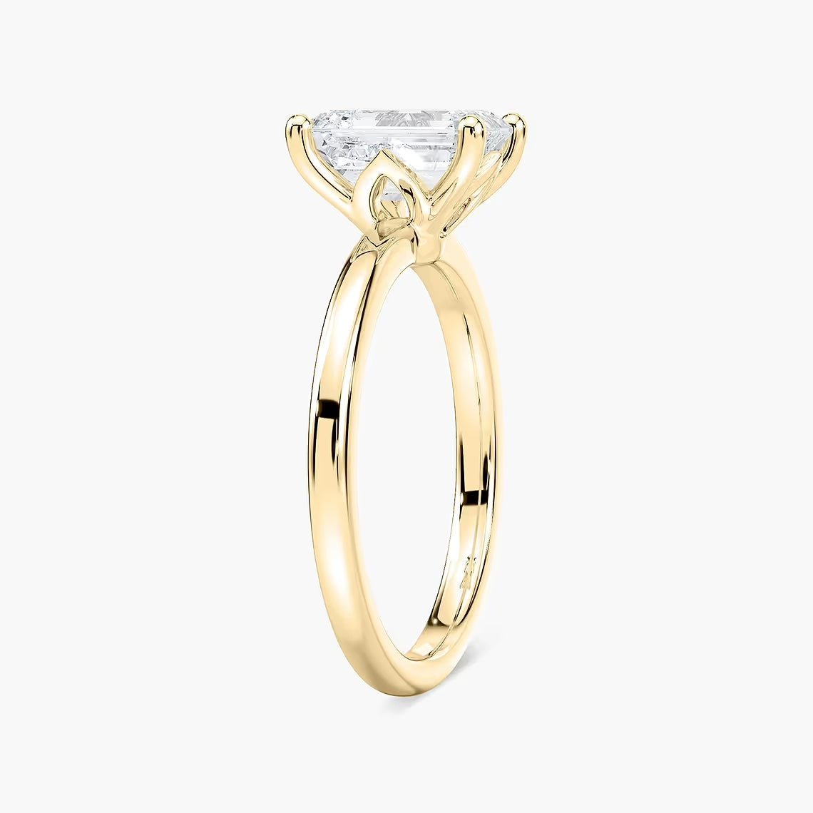 Emerald Traditional Solitaire