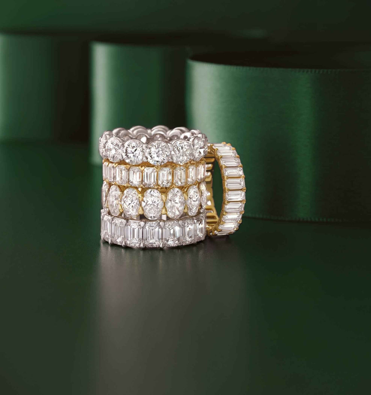 Lumière Infinie 14K Yellow Gold 4 3/4 CTW Lab Grown Baguette Diamond Low-Profile Eternity Band