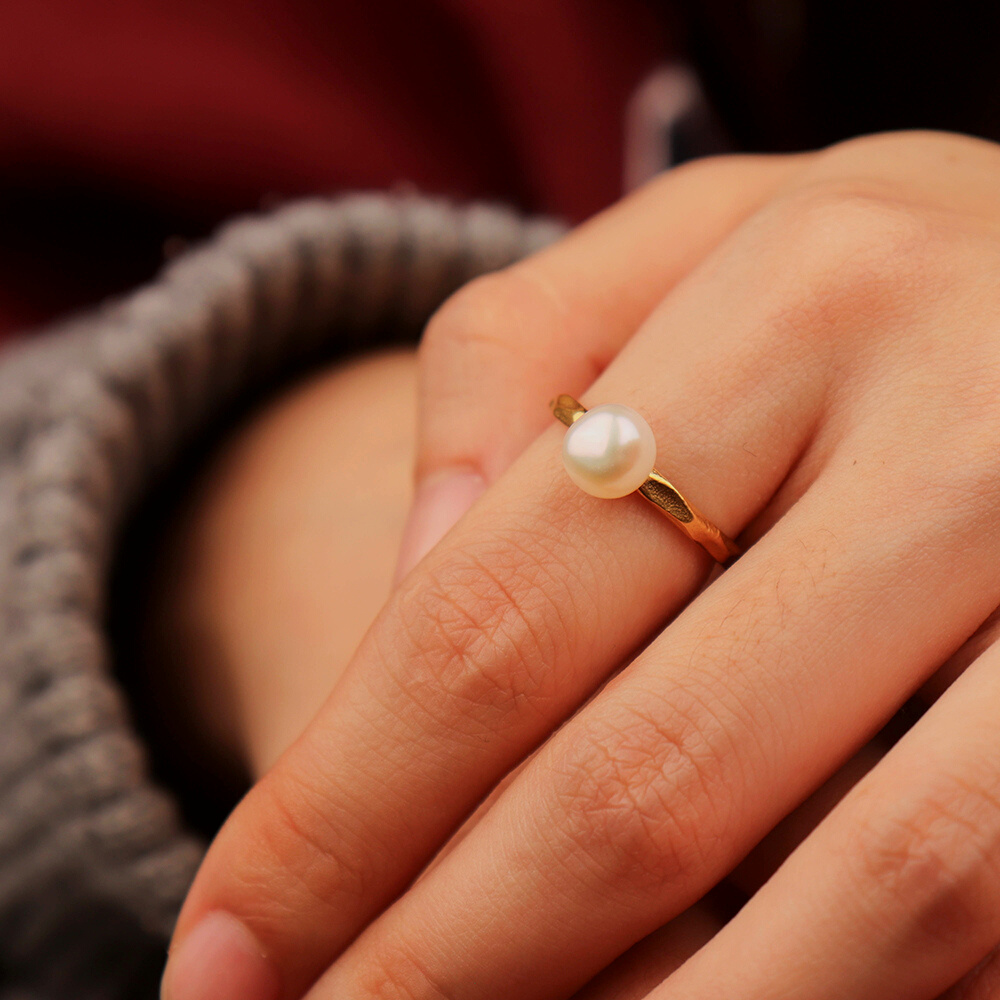 ISABELLE DANEL GOLD RING