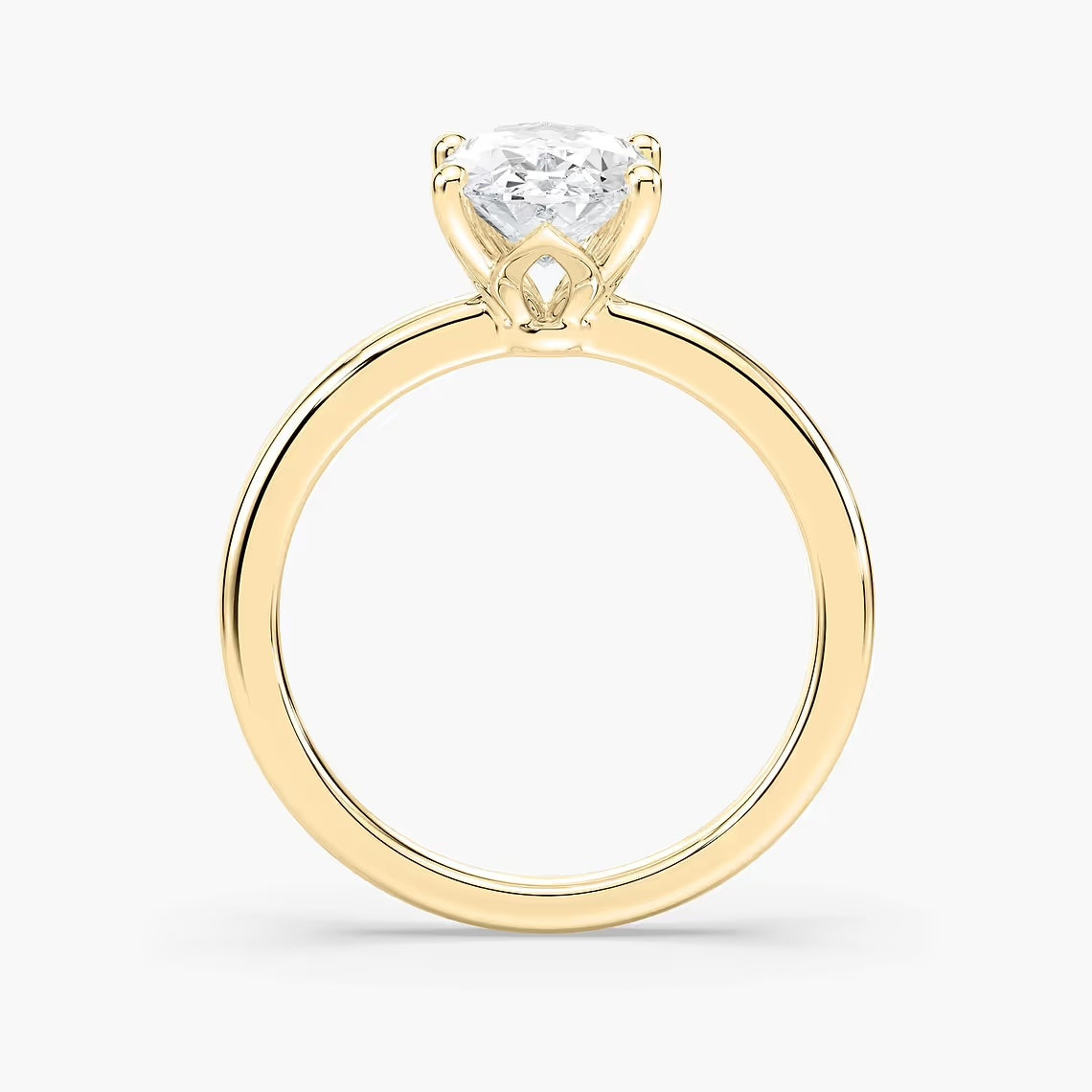*Oval Traditional Solitaire