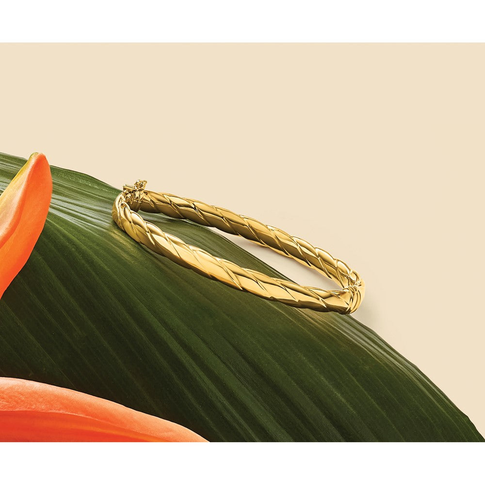 14K Polished and Grooved Hinged Bangle